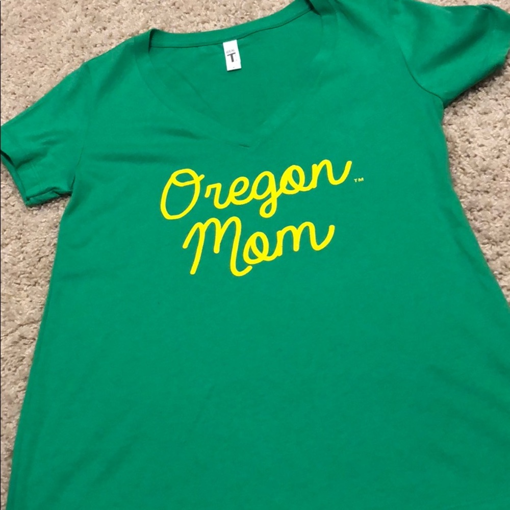Oregon Mom tee